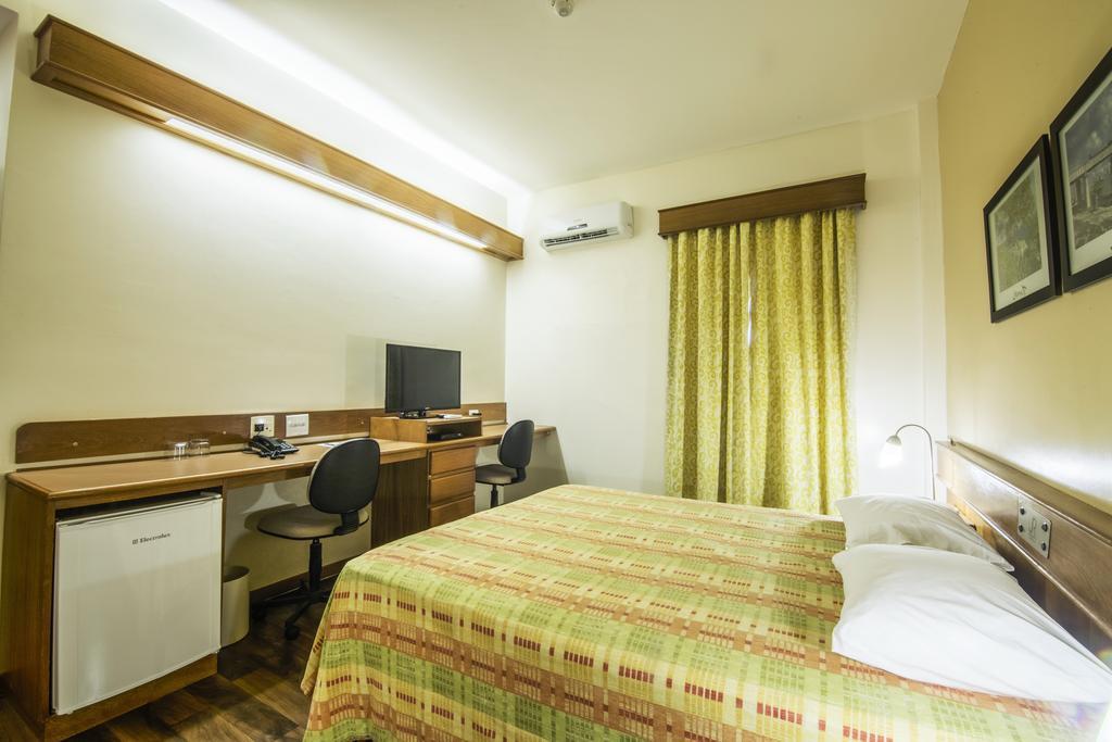 Jr Hotel Marília Zewnętrze zdjęcie