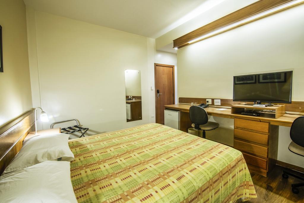 Jr Hotel Marília Zewnętrze zdjęcie