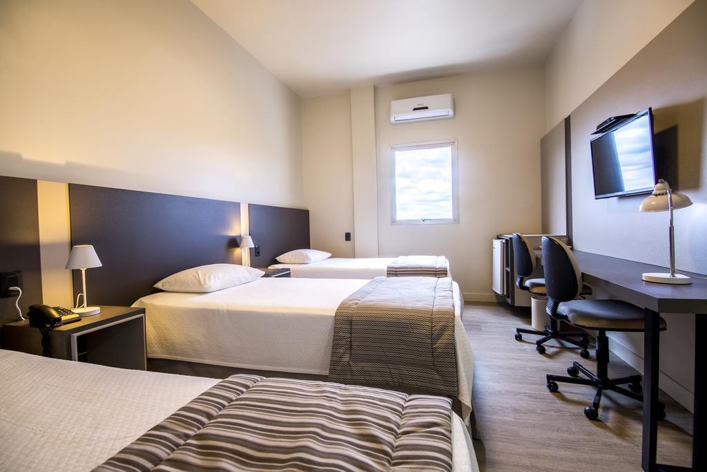 Jr Hotel Marília Zewnętrze zdjęcie